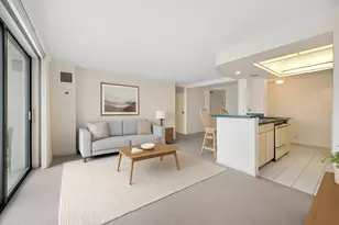 6340 Americana Dr, Willowbrook, IL 60527 - Photo 5