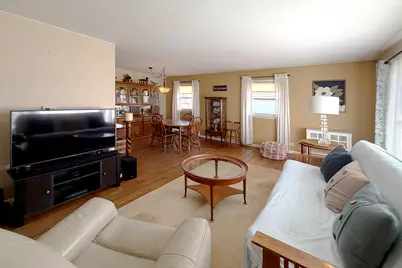 62 Mayer Avenue, Wheeling, IL 60090 - Photo 3