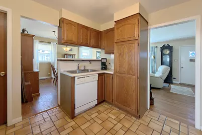 62 Mayer Avenue, Wheeling, IL 60090 - Photo 7