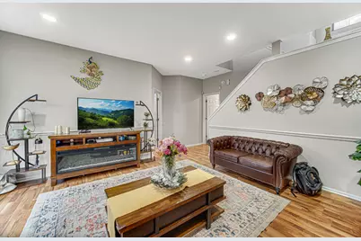 [Address not provided], Buffalo Grove, IL 60089 - Photo 13