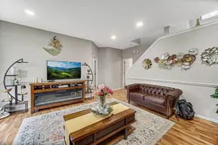 [Address not provided], Buffalo Grove, IL 60089 - Photo 13