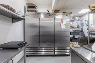 6811 Hickory St, Tinley Park, IL 60477 - Photo 21