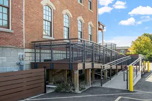 6811 Hickory St, Tinley Park, IL 60477 - Photo 39