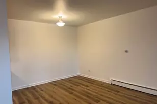 1198 Royal Glen Dr, Glen Ellyn, IL 60137 - Photo 13