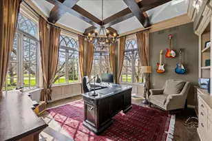 36W442 Hunters Gate Rd, Saint Charles, IL 60175 - Photo 11