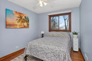 1580 College Ln S, Wheaton, IL 60189 - Photo 11