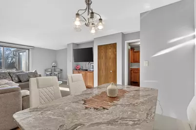 2929 Sunnyside Drive #303, Rockford, IL 61114 - Photo 7