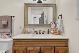 2929 Sunnyside Dr, Rockford, IL 61114 - Photo 11