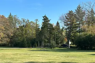 118 Dickens Rd, Northfield, IL 60093 - Photo 1