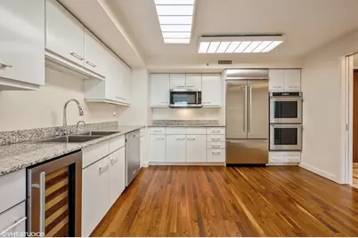 132 E Delaware Place #5403, Chicago, IL 60611 - Photo 7