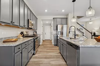 16517 Brook Lane, Lockport, IL 60441 - Photo 9