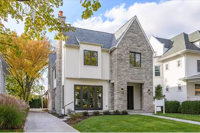 176 S Arlington Avenue, Elmhurst, IL 60126 - Photo 1