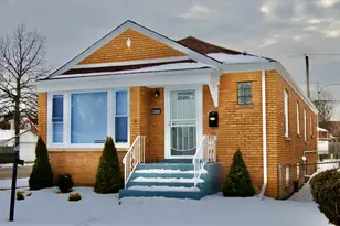 10356 S Green St, Chicago, IL 60643 - Photo 1