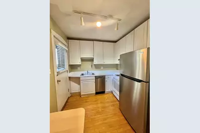 1014 W Barry Avenue #1, Chicago, IL 60657 - Photo 7