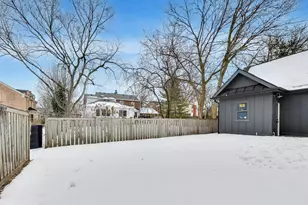 821 S Clay St, Hinsdale, IL 60521 - Photo 33