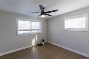 10850 Claridge Ave, Westchester, IL 60154 - Photo 17