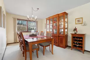 120 Apple Ave, Lemont, IL 60439 - Photo 5