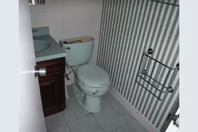 1700 E 56th Street #801, Chicago, IL 60637 - Photo 11