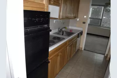 1700 E 56th Street #801, Chicago, IL 60637 - Photo 9