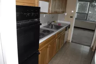 1700 E 56th St, Chicago, IL 60637 - Photo 9