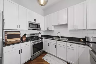 3511 N Wilton Avenue #4, Chicago, IL 60657 - Photo 9