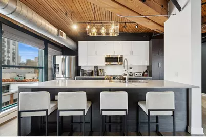 411 W Ontario Street #601, Chicago, IL 60654 - Photo 11