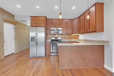 1154 N Kedzie Avenue #402, Chicago, IL 60651 - Photo 3