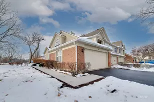 460 Mayflower Ln, Bartlett, IL 60103 - Photo 1