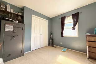 1413 McKinley Street S, Harrisburg, IL 62946 - Photo 17