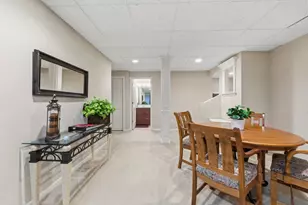 40W378 Francis Bret Harte St, Saint Charles, IL 60175 - Photo 51