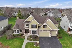 40W378 Francis Bret Harte St, Saint Charles, IL 60175 - Photo 3