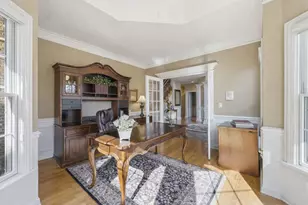 40W378 Francis Bret Harte St, Saint Charles, IL 60175 - Photo 9