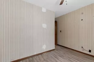 25042 S Whispering Oaks Ln, Crete, IL 60417 - Photo 15