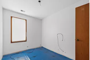 25042 S Whispering Oaks Ln, Crete, IL 60417 - Photo 13