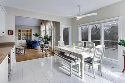 18 Rosewood Drive, Hawthorn Woods, IL 60047 - Photo 17