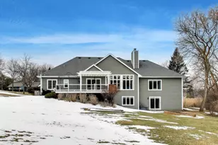 18 Rosewood Dr, Hawthorn Woods, IL 60047 - Photo 37