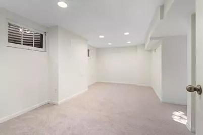 8314 Gross Point Road, Morton Grove, IL 60053 - Photo 19