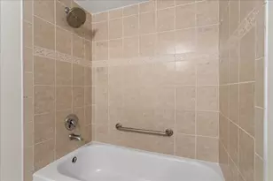 8314 Gross Point Rd, Morton Grove, IL 60053 - Photo 25