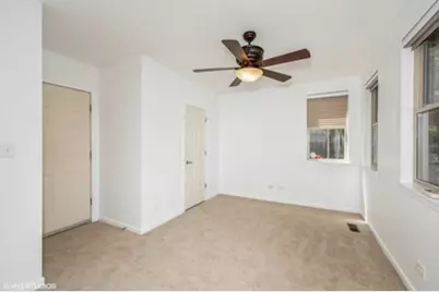 730 W Eastman Street, Chicago, IL 60610 - Photo 7