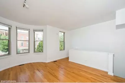 730 W Eastman Street, Chicago, IL 60610 - Photo 3