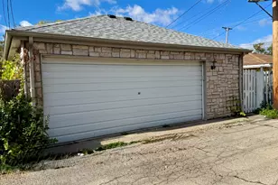 3541 N Pontiac Ave, Chicago, IL 60634 - Photo 23