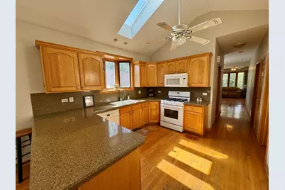 3541 N Pontiac Avenue, Chicago, IL 60634 - Photo 5