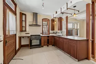 1242 W Elmdale Ave, Chicago, IL 60660 - Photo 7