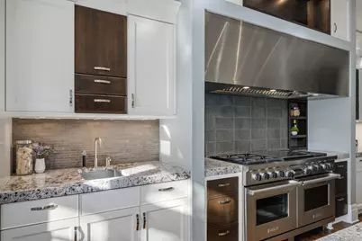 3752 N Janssen Street, Chicago, IL 60613 - Photo 31