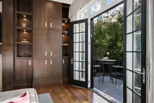 3752 N Janssen St, Chicago, IL 60613 - Photo 19