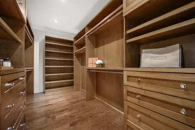 3752 N Janssen Street, Chicago, IL 60613 - Photo 39