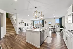 3211 Semple Wy, Mundelein, IL 60060 - Photo 17