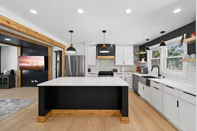 221 Olesen Drive, Naperville, IL 60540 - Photo 9