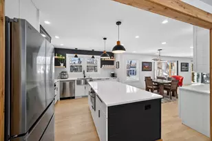 221 Olesen Dr, Naperville, IL 60540 - Photo 7