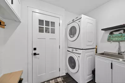 221 Olesen Drive, Naperville, IL 60540 - Photo 17